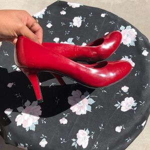 Comfort plus red shiny heels
